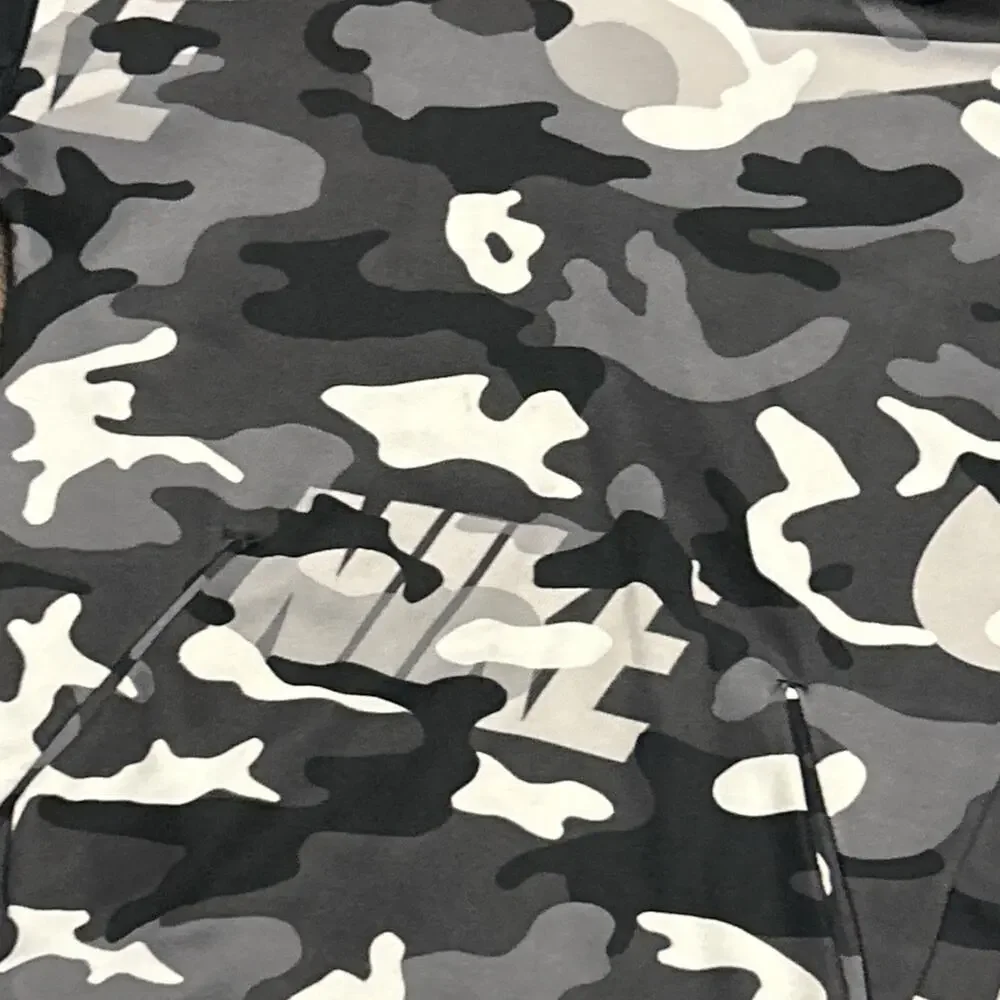 Boys Small Nike Dri Fit Black White Grey Camouflage Print Hoody